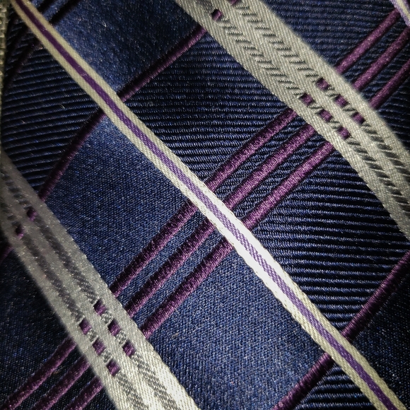 MICHAEL Michael Kors Necktie - Picture 2 of 2